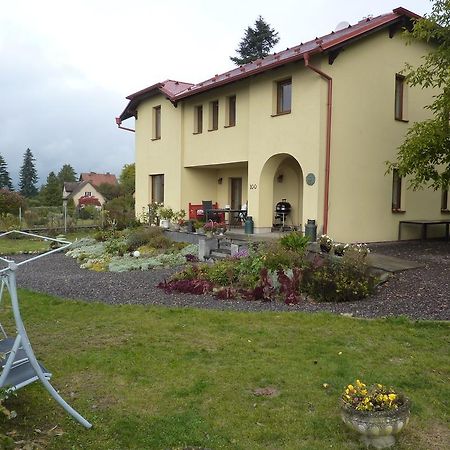 B&B En Mini-Camping Pension Kidafo Libuň Extérieur photo