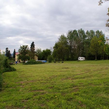 B&B En Mini-Camping Pension Kidafo Libuň Extérieur photo