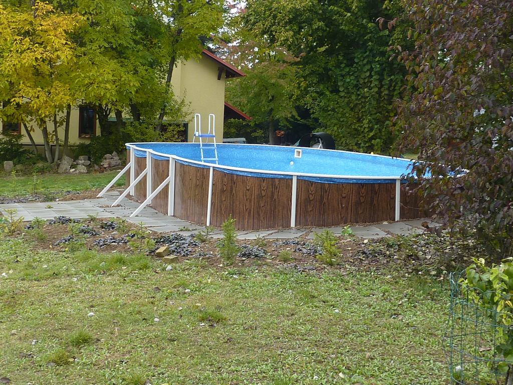 B&B En Mini-Camping Pension Kidafo Libuň Extérieur photo